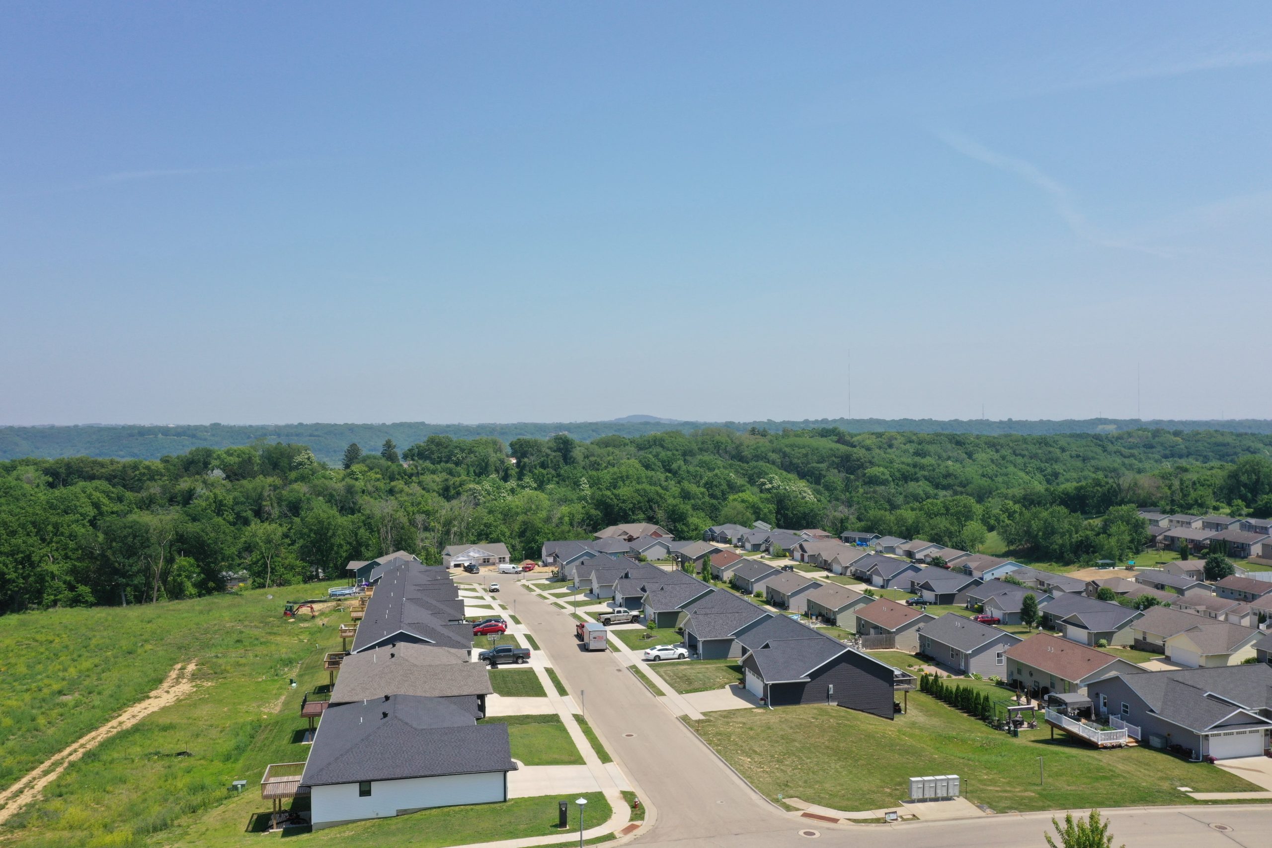 Sky_Blue_Estates_0219-min